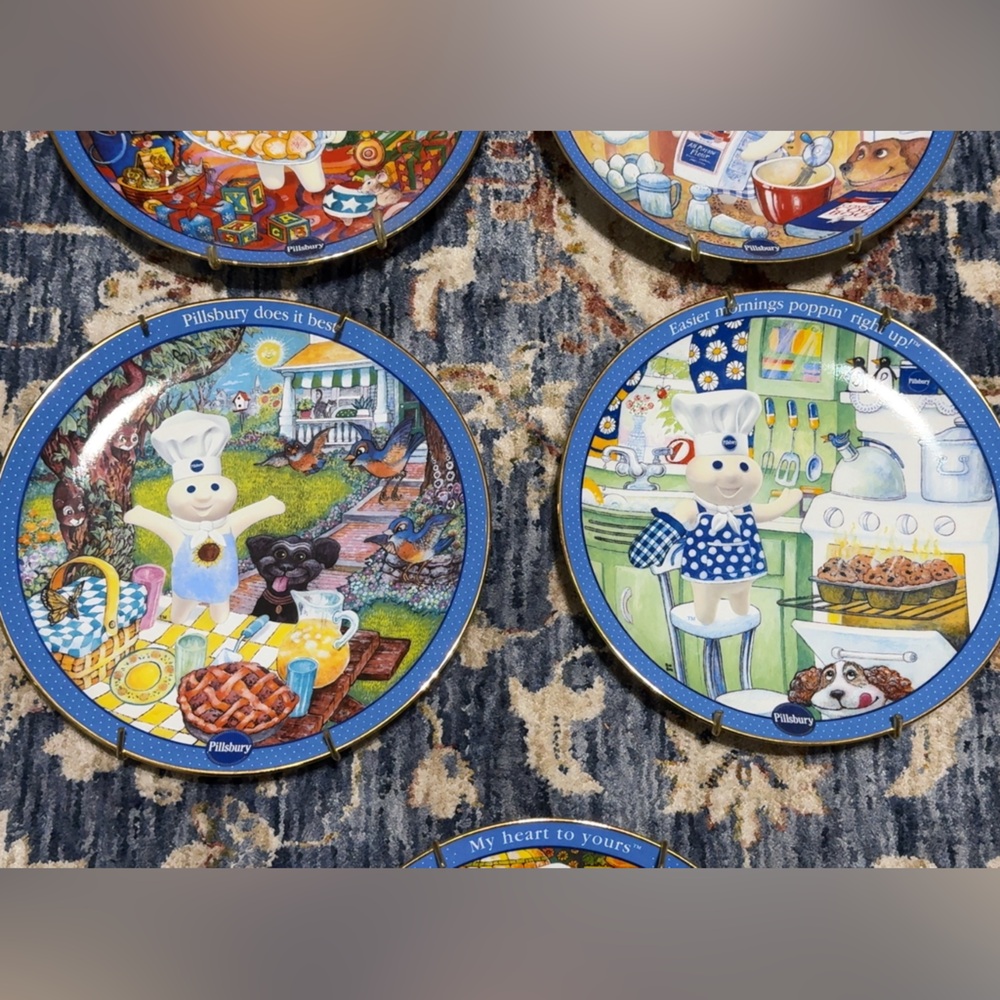 VTG Pillsbury Doughboy Co 2001/2002 Baking Buddies 8” Danbury Mint Plates SET - Picture 6 of 12